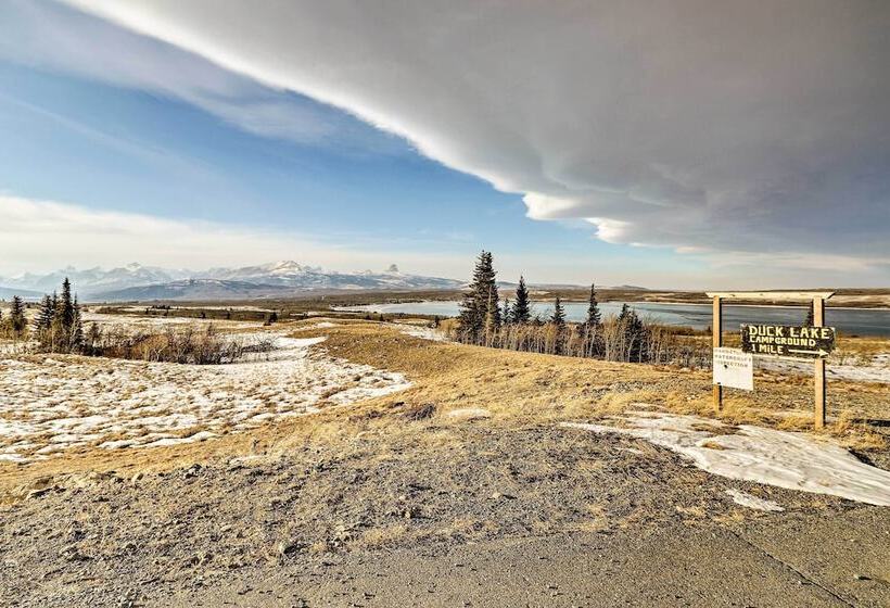 Duck Lake Cabin Rental Near Glacier National Park!