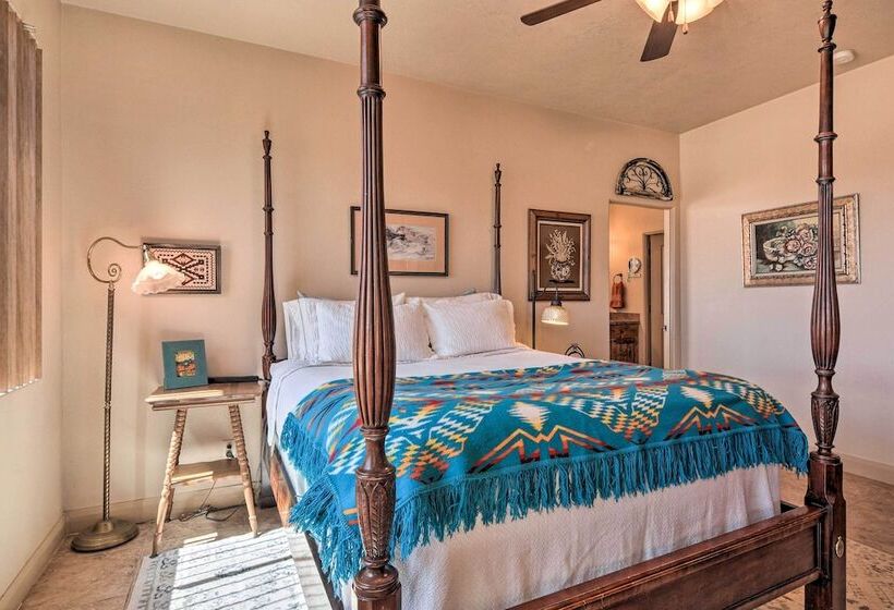 Elegant Kanab Home: Mtn Views & Hiking Trail!