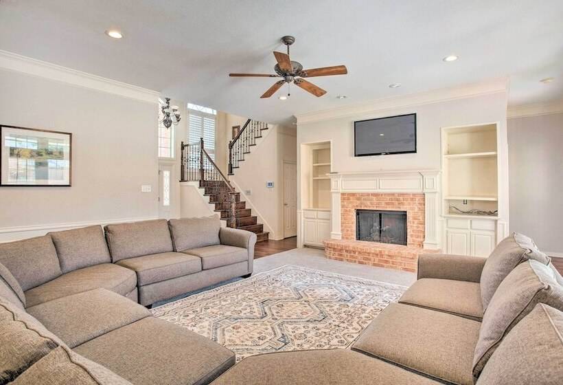 Elegant Plano Home W/ Private Outdoor Pool!