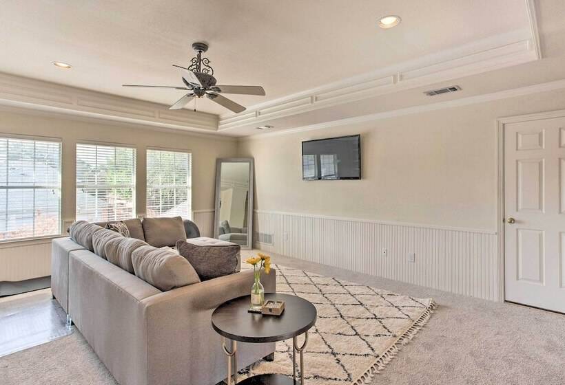 Elegant Plano Home W/ Private Outdoor Pool!