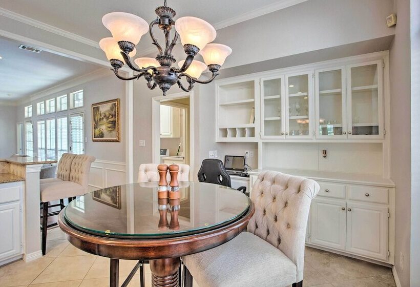 Elegant Plano Home W/ Private Outdoor Pool!