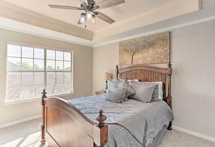 Elegant Plano Home W/ Private Outdoor Pool!