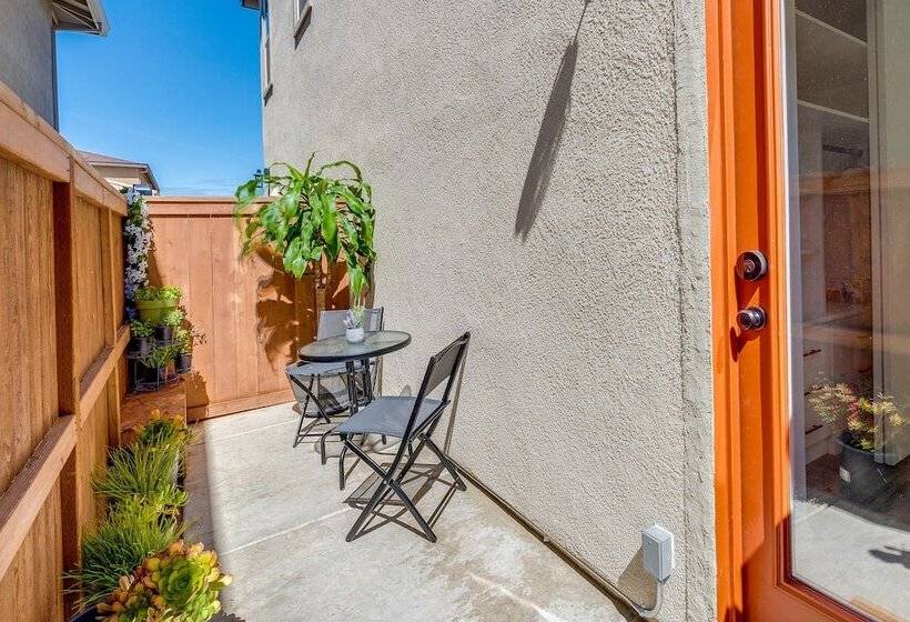 Elk Grove Studio W/ Private Patio: Walk To Casino!