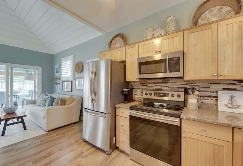 Endless Summer Beach Escape 1 Mi To Moody Beach