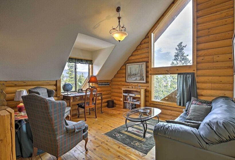 Expansive Alma Cabin W/ Hot Tub & Mountain Views!