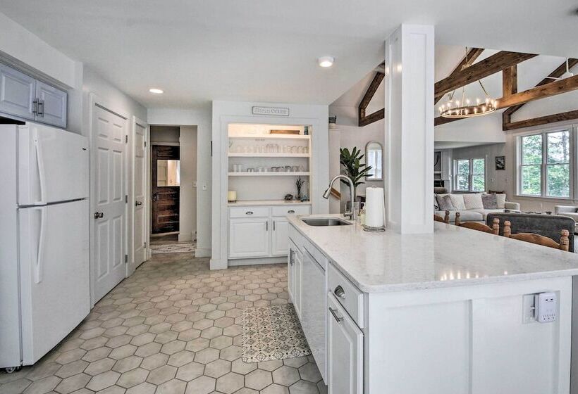 Family Friendly Greenwood Home W/ Lake Access