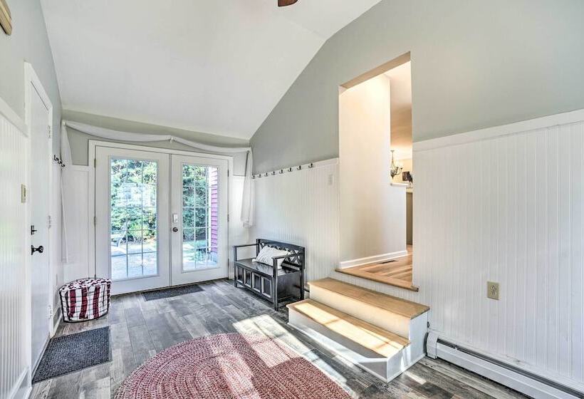 Family Friendly Retreat W/ Hot Tub: 1 Mi To Dtwn