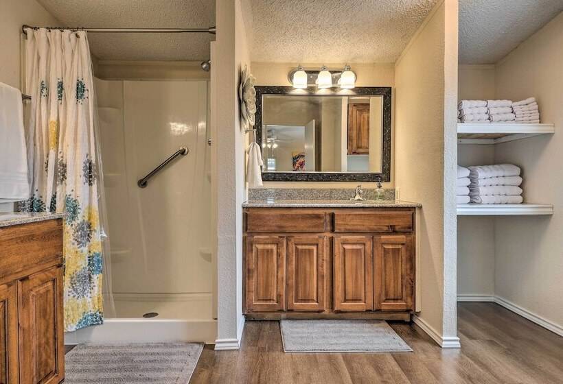 Family Friendly San Marcos Home Close To Tsu!