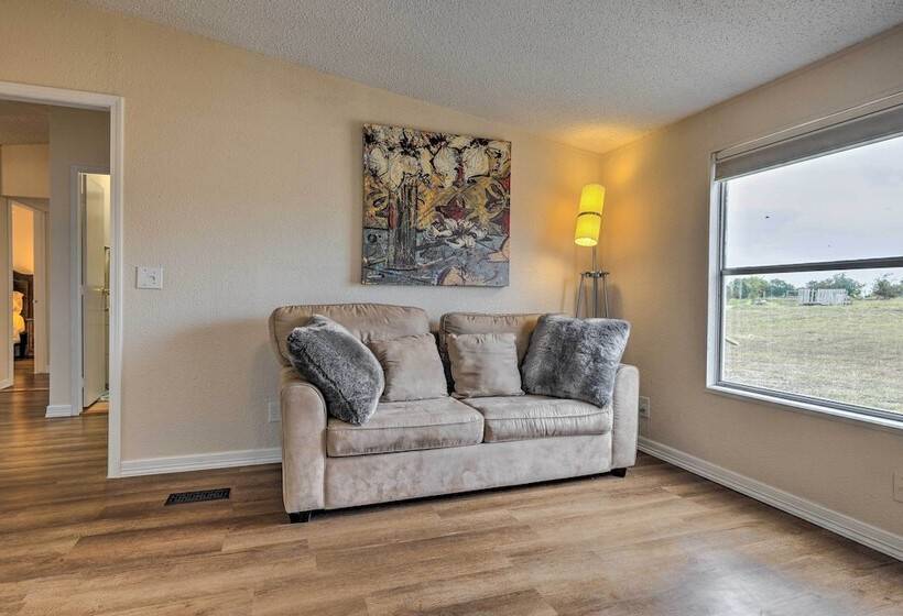 Family Friendly San Marcos Home Close To Tsu!