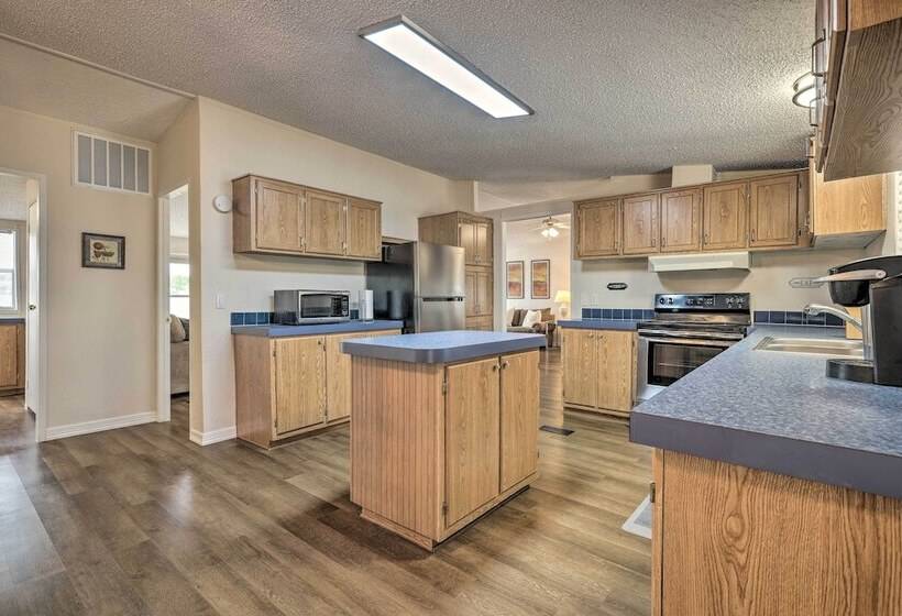 Family Friendly San Marcos Home Close To Tsu!