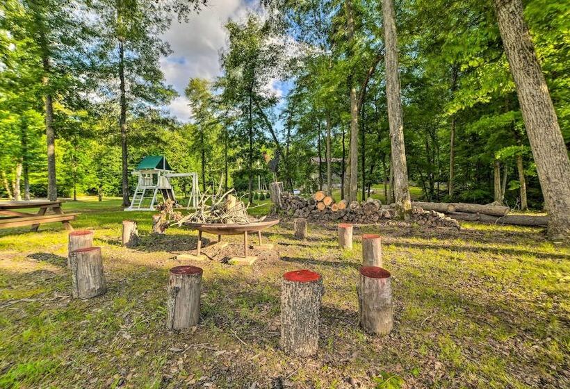 Family Leatherwood Resort Cabin W/ Fire Pit!