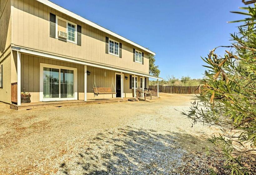 Family Friendly Coarsegold Guest House W/ Yard!