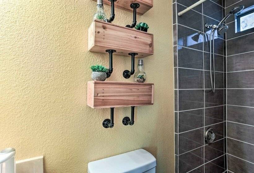 Family Friendly Coarsegold Guest House W/ Yard!