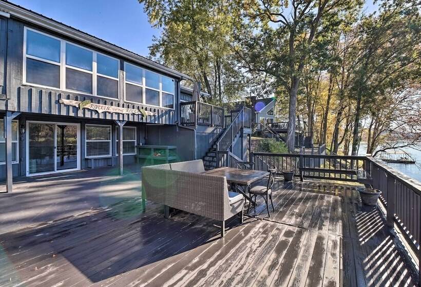 Fish House  W/ Deck, Fire Pit & River Views