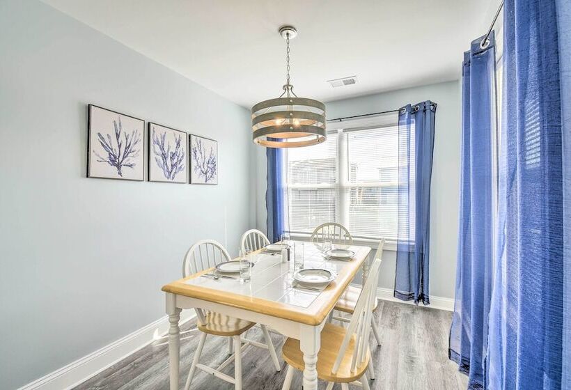 Freshly Remodeled Beach House, Steps To Shore