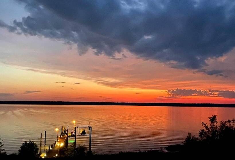 Gloucester Retreat W/ Backyard Oasis & Pier!