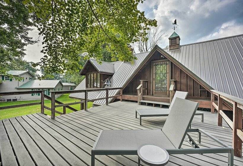 Gorgeous Bremen Home With Lake Access & Yard!