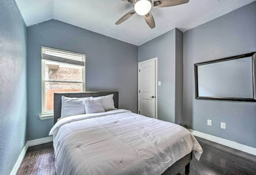 Gorgeous Family Home W/ Yard Near Seaworld!