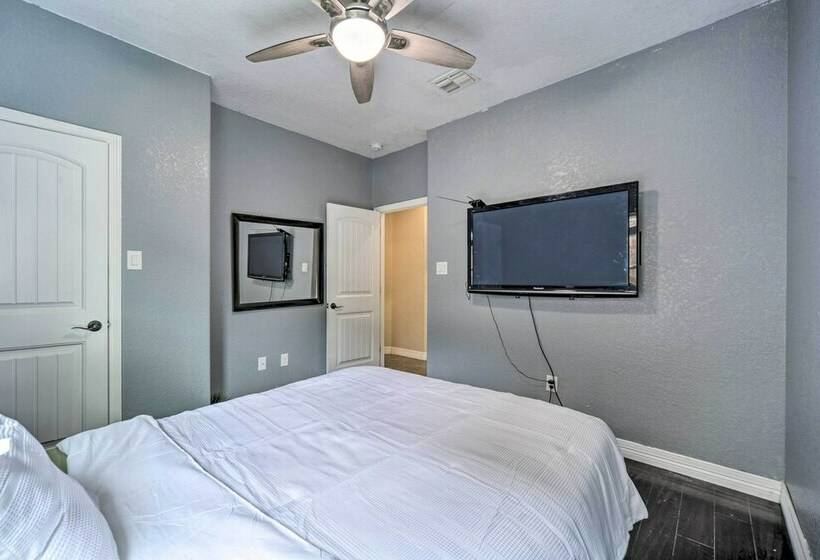 Gorgeous Family Home W/ Yard Near Seaworld!