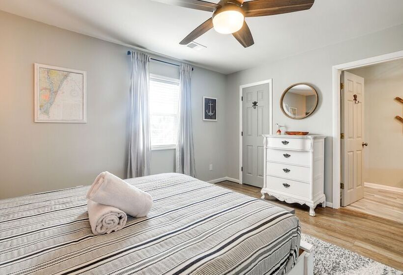 Gorgeous Oib Escape W/ Dock & Canal View!