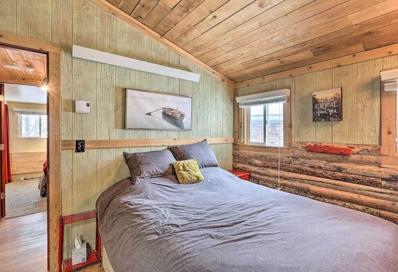1 Mi To Grand Lake: Pet Friendly Cabin W/ Grill!