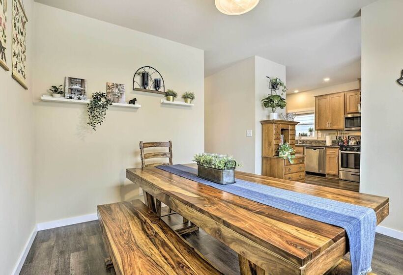 Gypsum Home W/ Patio: Between Glenwood & Vail