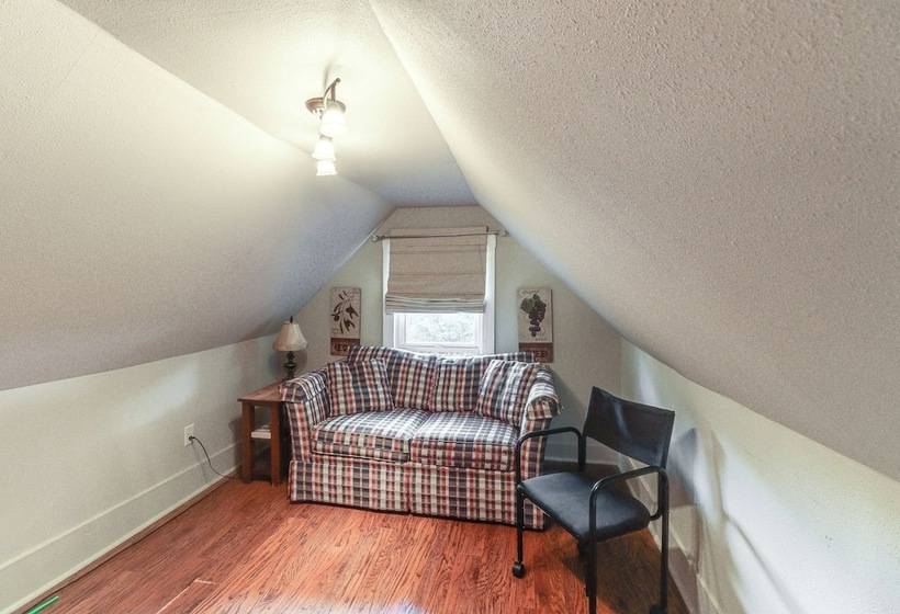 Harrison Family Home W/ Grill   Near Downtown!