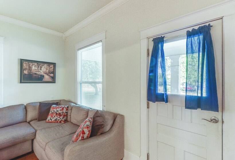 Harrison Family Home W/ Grill   Near Downtown!