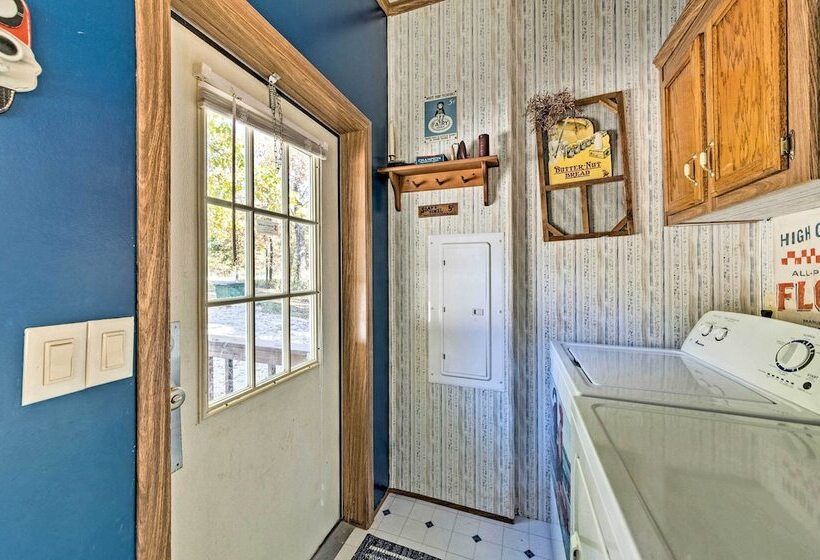 Haven In The Woods W/ 150 Acres, 2 Ponds