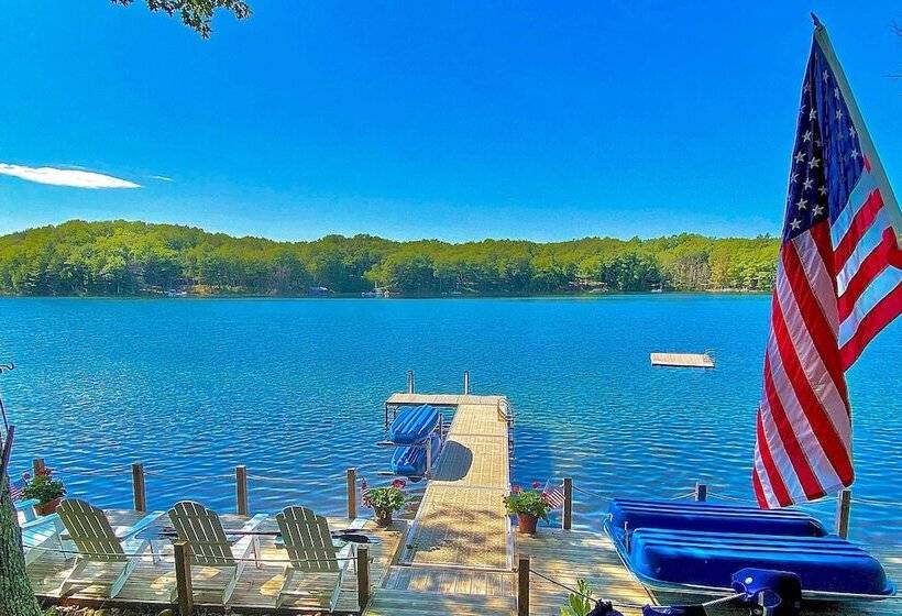 The Minocqua Blue House  W/ Private Beach & Pier