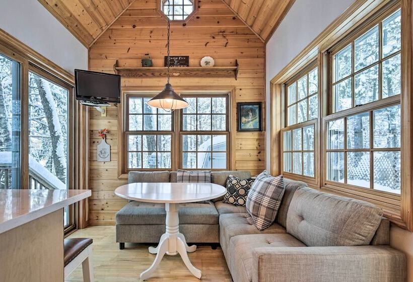 The Minocqua Blue House  W/ Private Beach & Pier