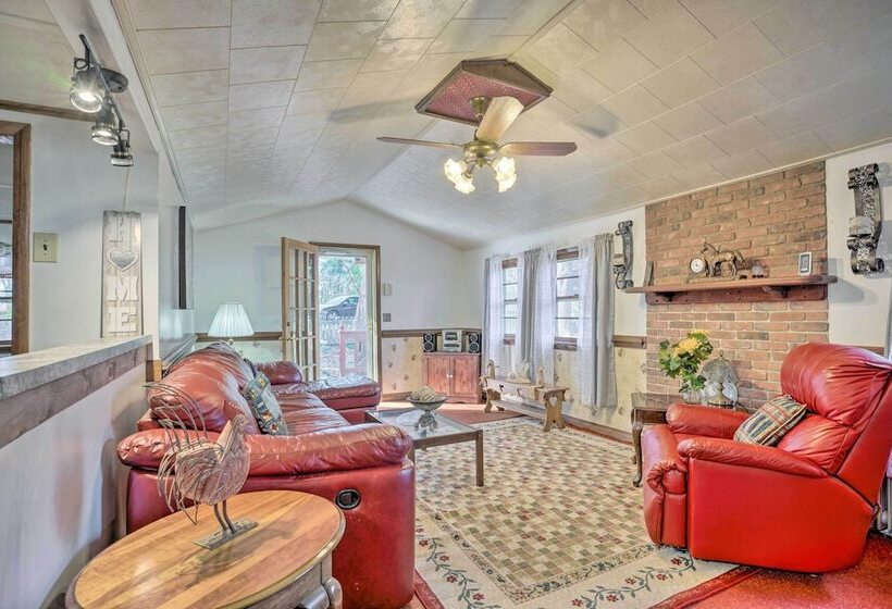 Heathsville Home W/ Sunroom < 10 Mi To Beach!