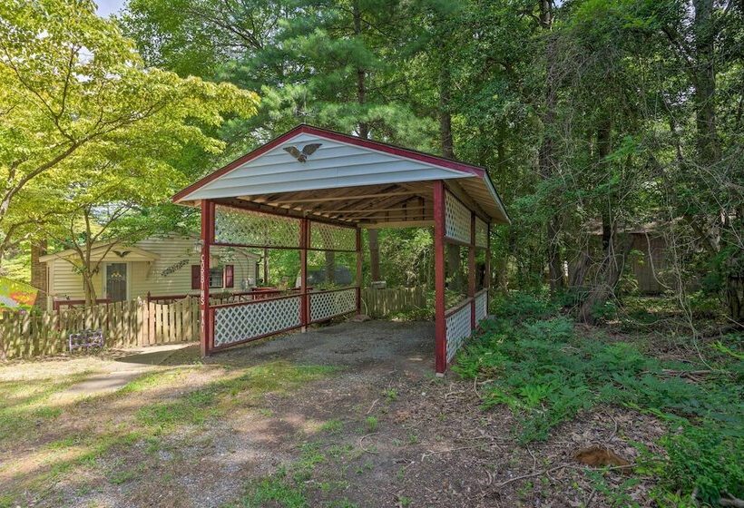 Heathsville Home W/ Sunroom < 10 Mi To Beach!