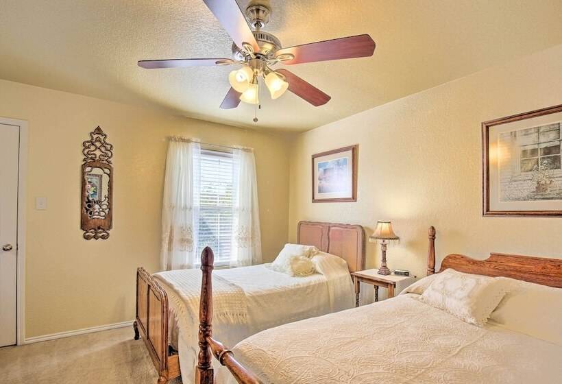 Hill Country Hideaway W/ Game Room & Patio!