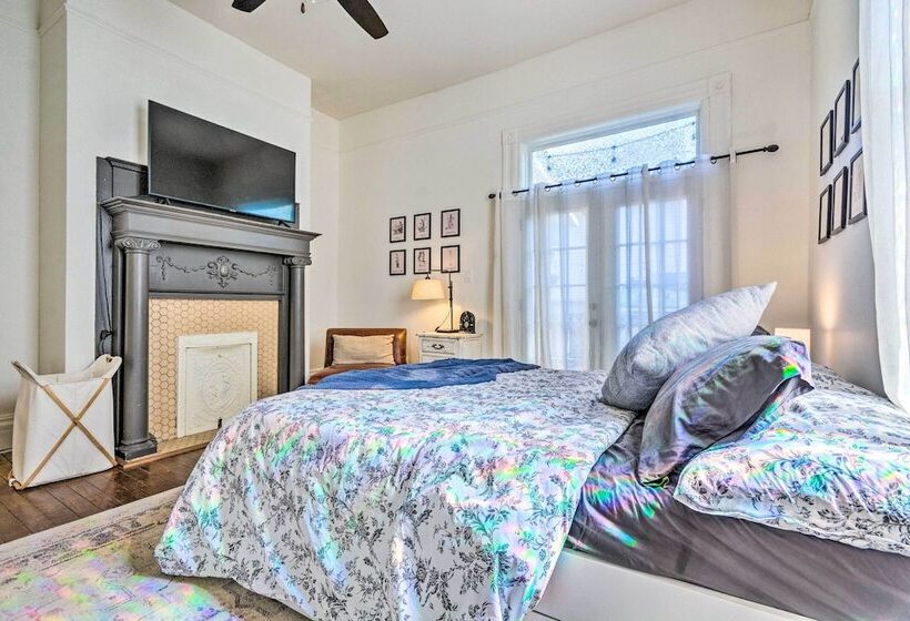 Historic Home Near Downtown Little Rock!