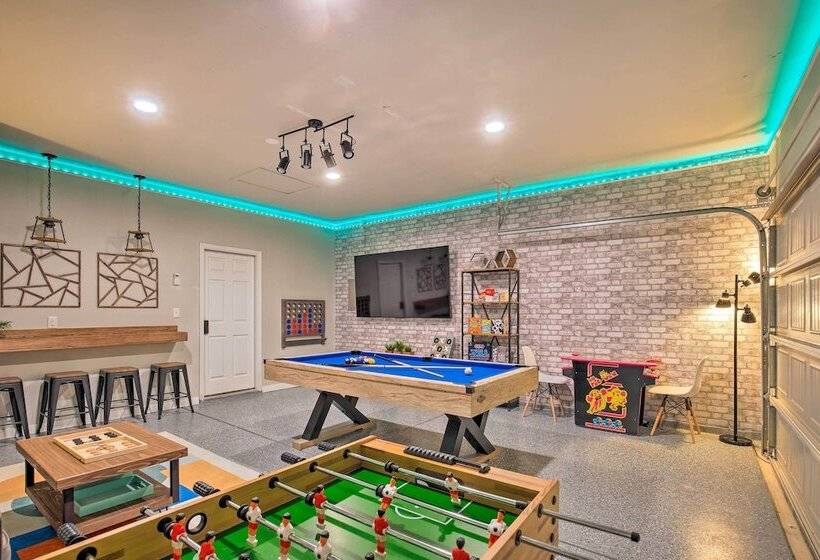 San Antonio Home W/ Patio + Grill Near Seaworld!