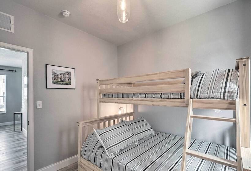 San Antonio Home W/ Patio + Grill Near Seaworld!