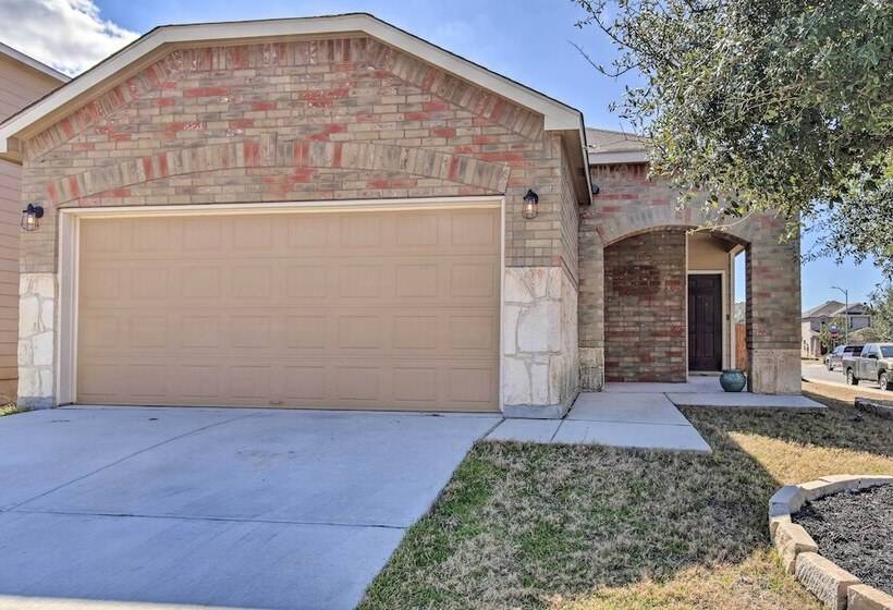San Antonio Home W/ Patio + Grill Near Seaworld!