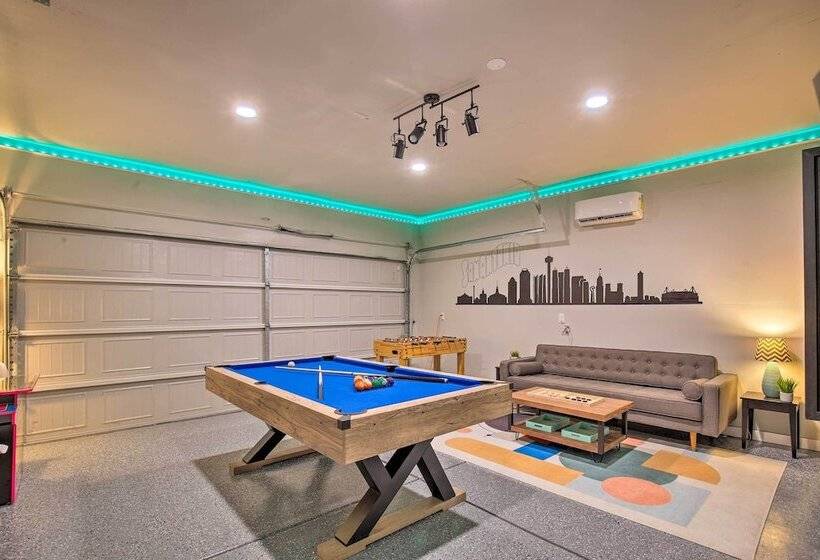 San Antonio Home W/ Patio + Grill Near Seaworld!