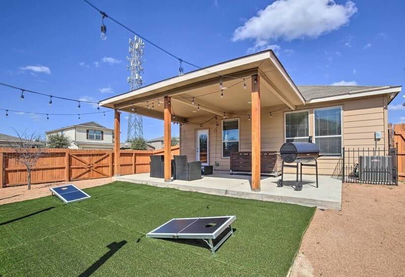 San Antonio Home W/ Patio + Grill Near Seaworld!