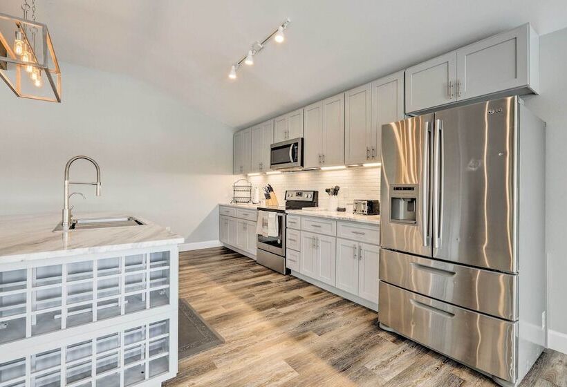 Home On San Jacinto River W/ Pool, Dock & Deck!