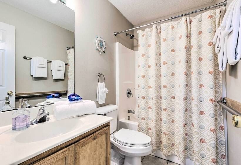 Orange Beach Home W/ Hot Tub < 2 Mi To The Wharf