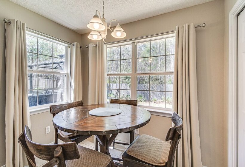 Orange Beach Home W/ Hot Tub < 2 Mi To The Wharf