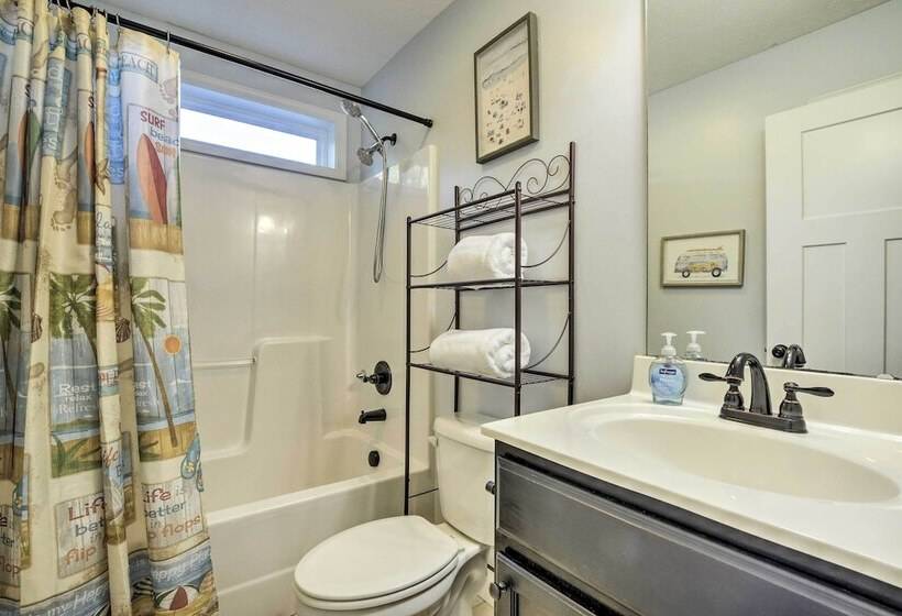 Idyllic Pinehurst Home, Near Golf Course!