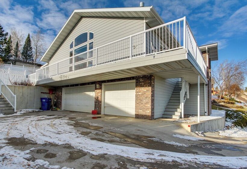 Inviting Great Falls Home W/ Wraparound Deck!