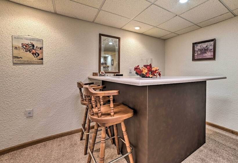 Inviting Lake Vue Lodge Home W/ Fire Pit + Deck