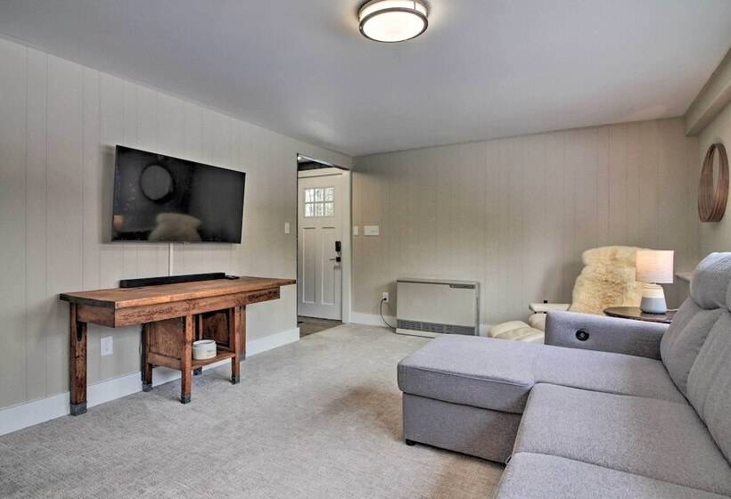 Inviting Vermont Home On Mount Ascutney!