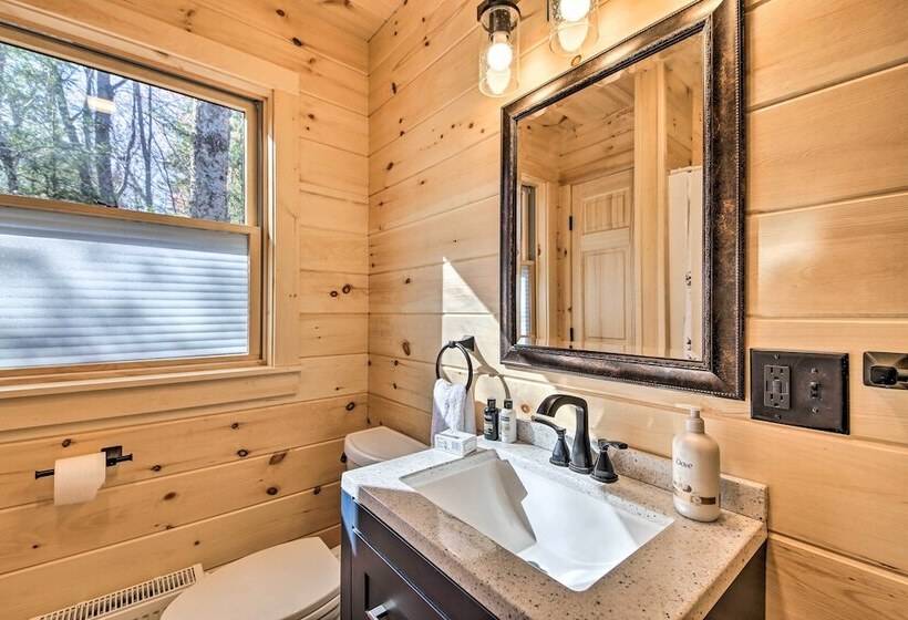 Inviting Webb Lake Cabin W/ Mountain Views