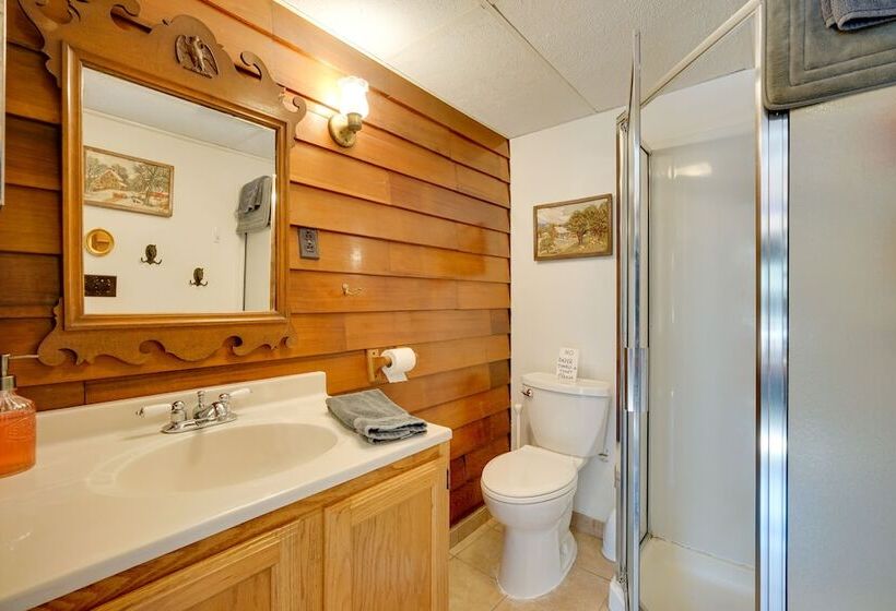 John S Farmhouse In Mount Snow  On 120 Acres!