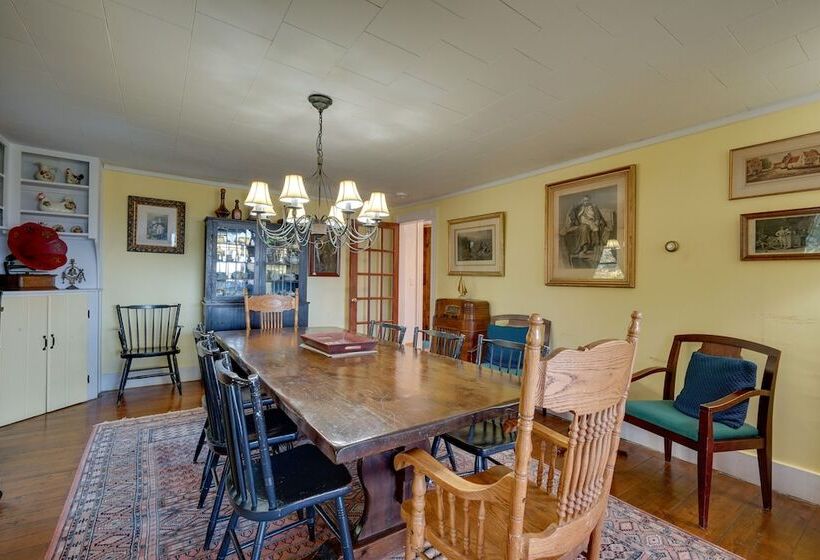 John S Farmhouse In Mount Snow  On 120 Acres!